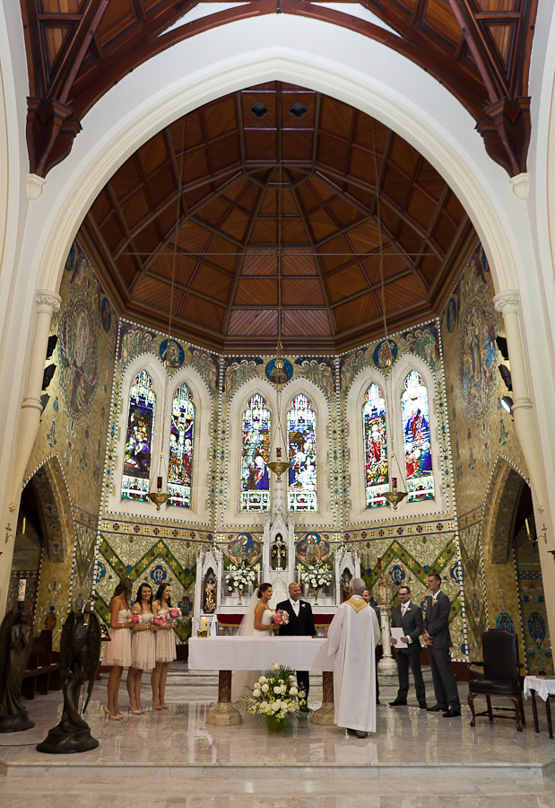 Melbourne wedding photos at St James Catholic Church, 3186