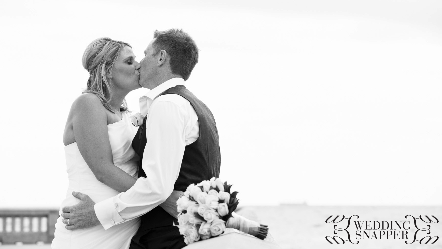 Affordable Wedding Photography At Sails On The Bay Elwood