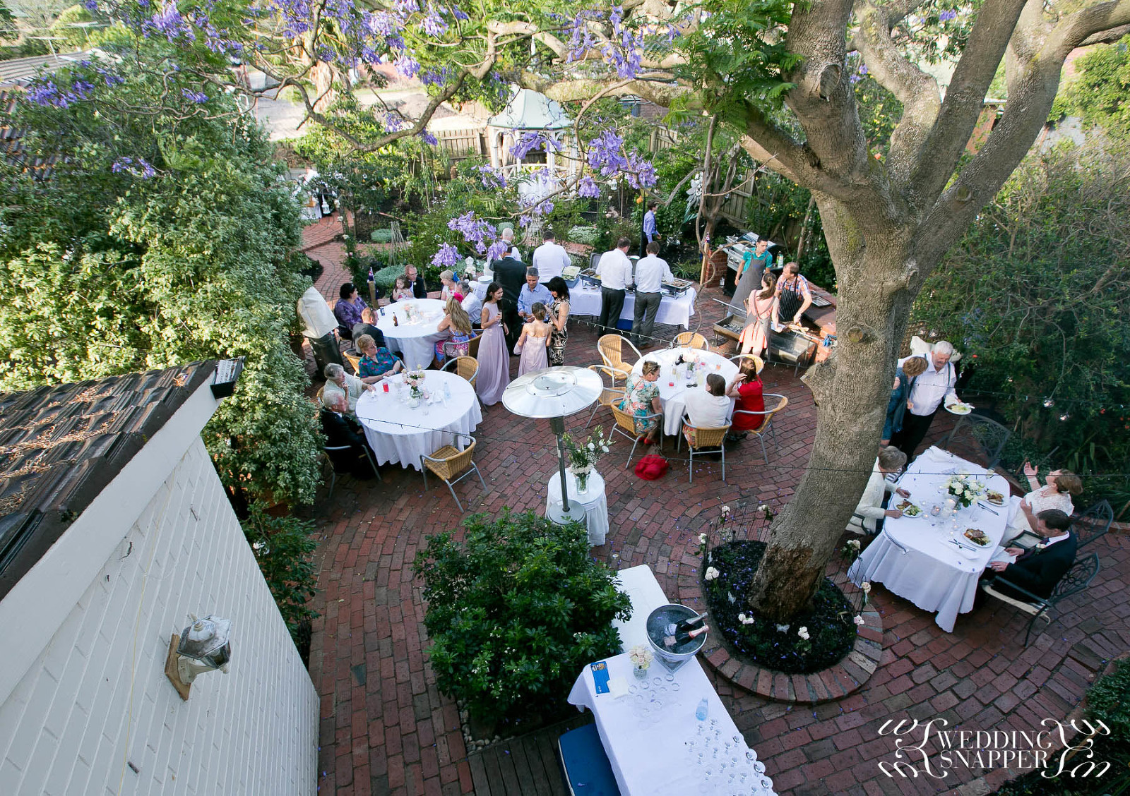 Funny & candid moments at this backyard wedding in Melbourne